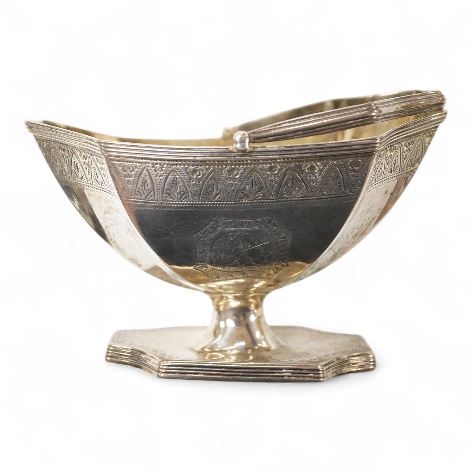 A George III silver boat shaped pedestal sugar basket, Henry Chawner, London, 1791, length 12.8cm, 5.3oz.